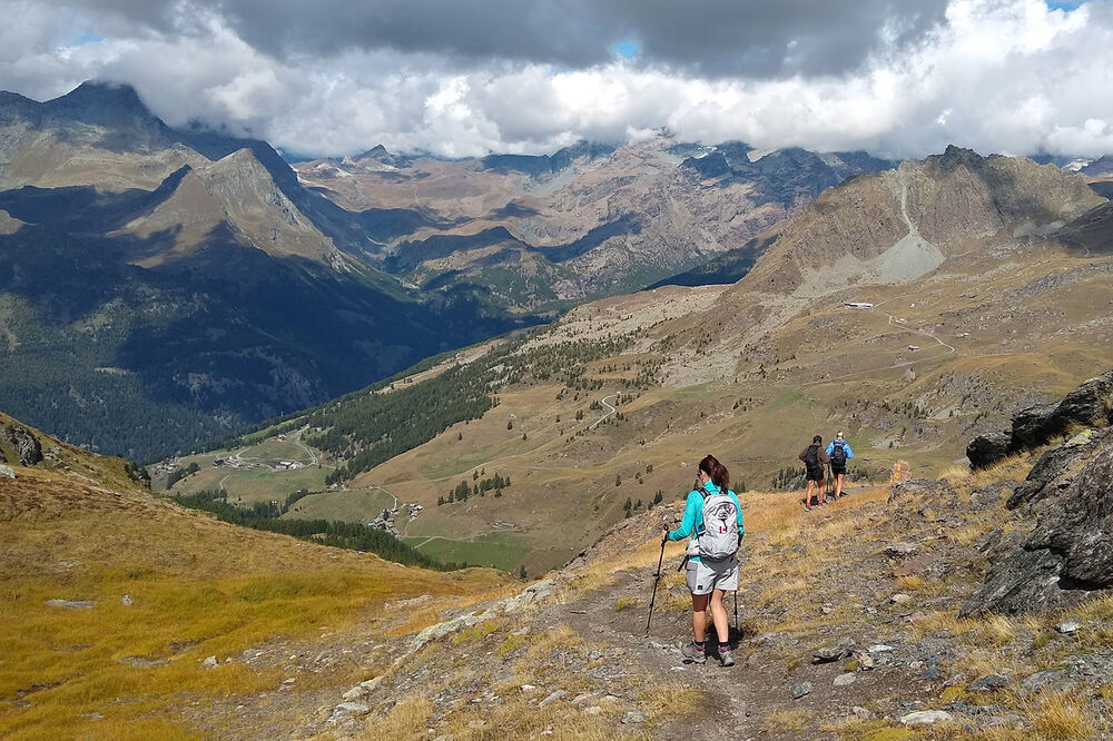 Italian & Swiss Alps Women's Hiking & Walking — Backroads