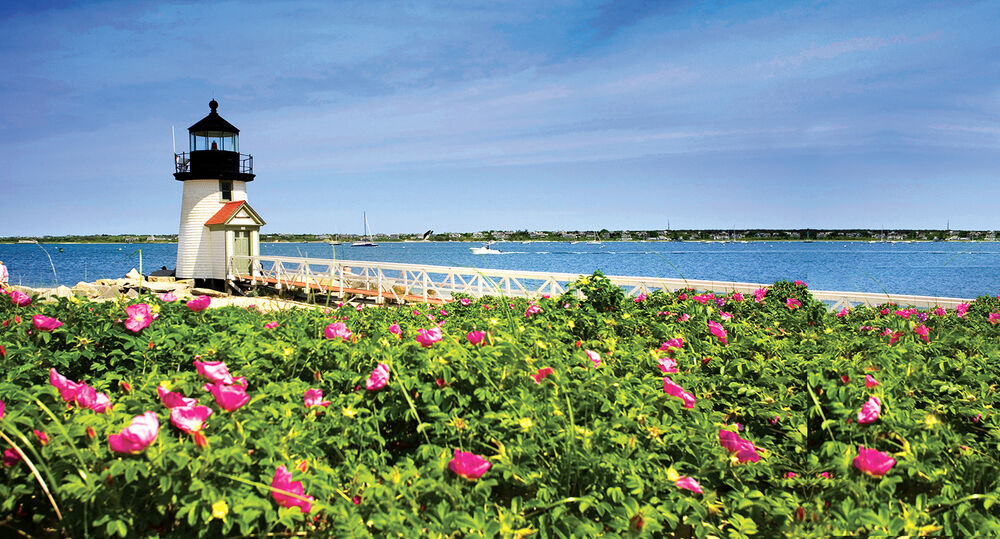 Martha's Vineyard & Nantucket Bike Tour — Backroads