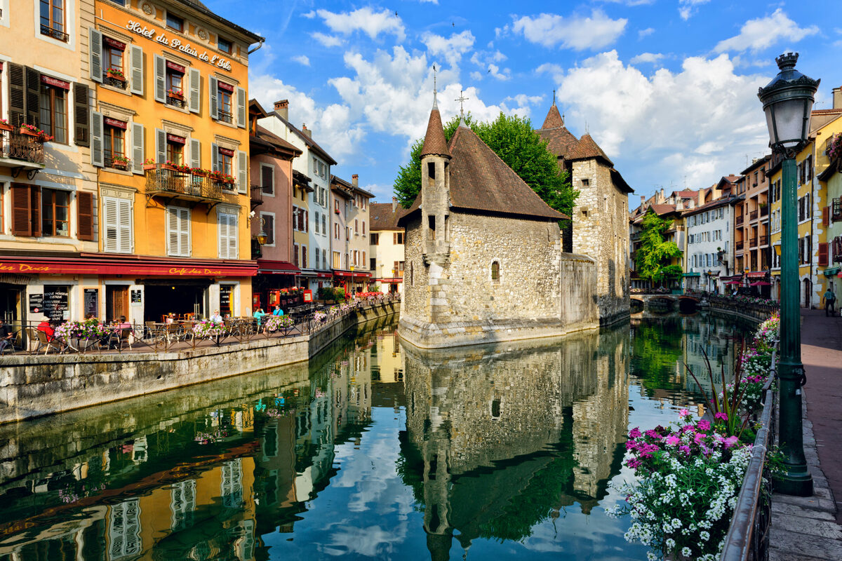 Essential France: Provence to Paris — Odysseys Unlimited